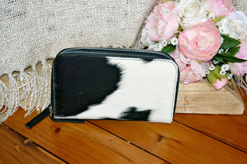 Wallet ~ Double Zip Black & White Collection