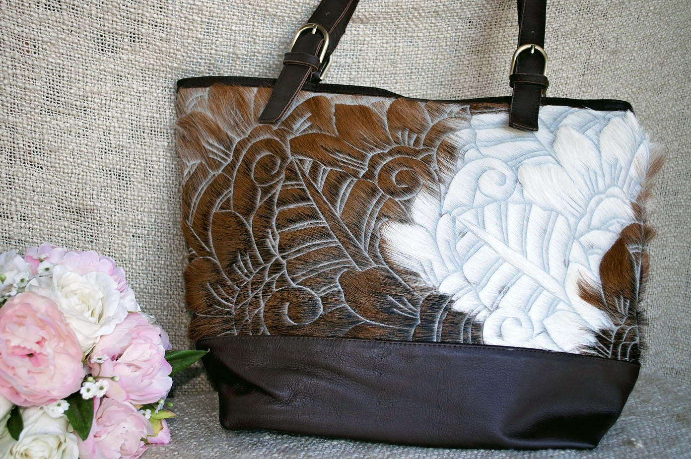 Toolong Tote ~ Brown & White Carved Collection